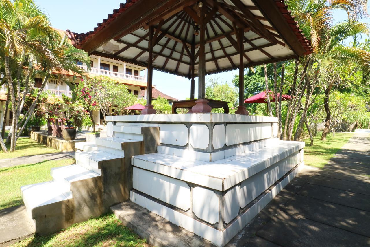 Mekar Jaya Bungalows Кута Экстерьер фото