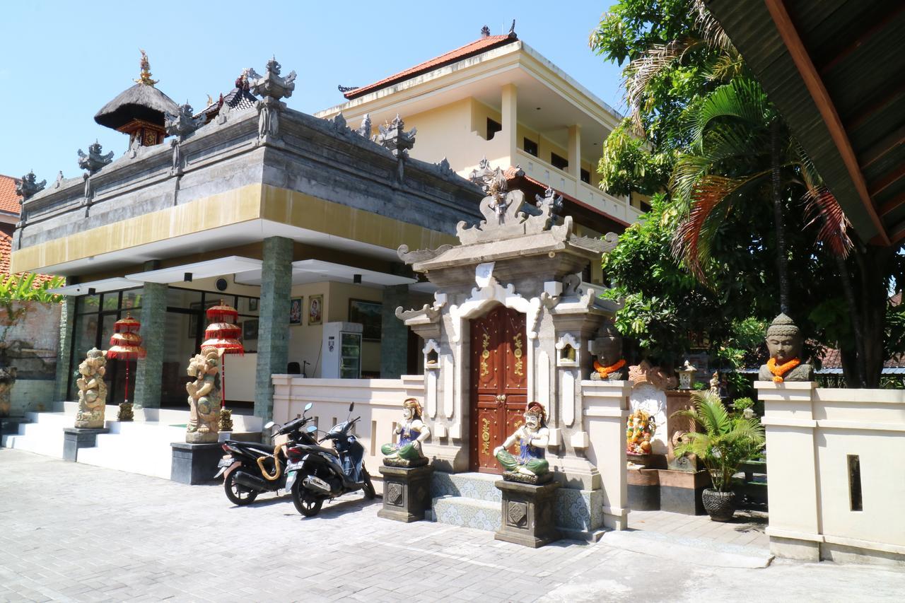 Mekar Jaya Bungalows Кута Экстерьер фото