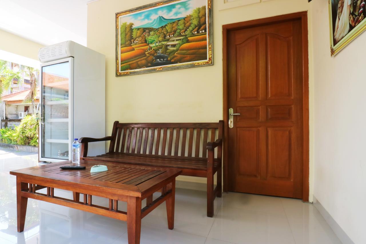 Mekar Jaya Bungalows Кута Экстерьер фото